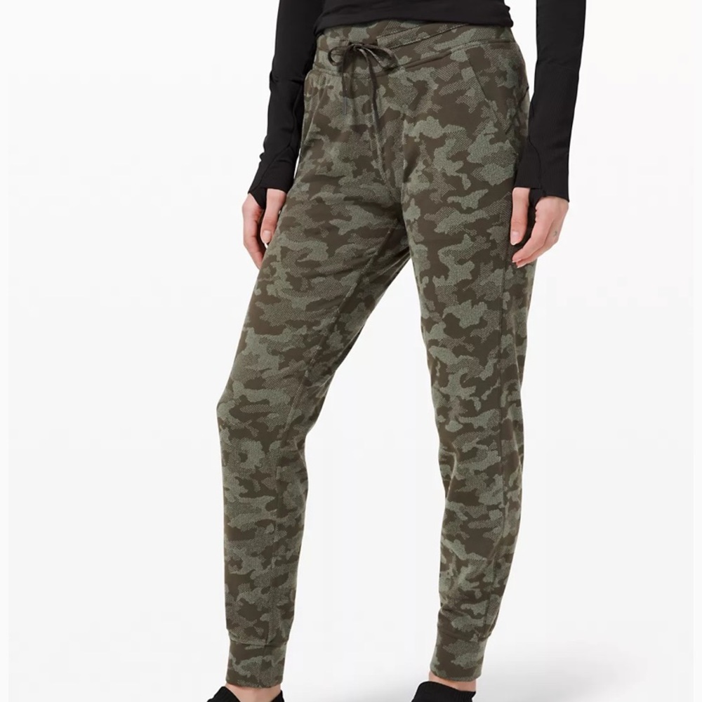 Lululemon Ready to Rulu Jogger 29”